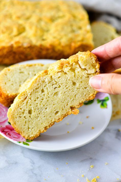 Easy Sugar Free Pound Cake recipe. Stevia gives this cake sweetness, while sour cream makes it rich and moist. Sugar Free Pound Cake Recipe, Sugar Free Pound Cake, Small Pound Cake, Ground Beef Potato Casserole, Peanut Butter Oat Bars, Stevia Recipes, Peanut Butter Oats, Peanut Butter Roll, Yummy Chicken