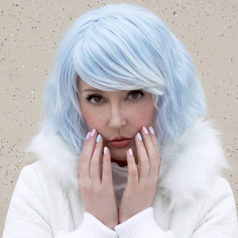 Blue Bob Hair, Light Blue Hair Color, Lavender Highlights, Blue Hair Color, Blue Roots, Blue Bob, Lob Styling, Light Blue Hair, Hair Color Options