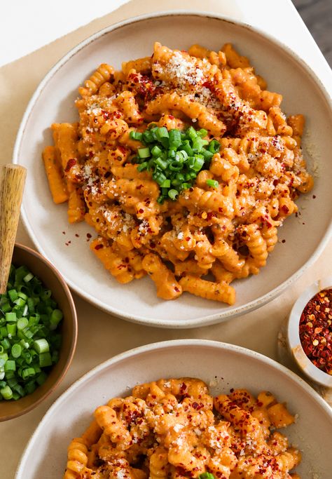 Creamy Gochujang Pasta with Tofu Pasta With Tofu, Stuffed Naan, Gochujang Pasta, Fake Chicken, Hadid Pasta, Chipotle Salmon, Gochujang Recipe, Tofu Pasta, Tofu Sauce