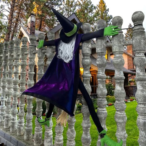 Large Crashing Witch Decorations, Funny Witch Crashing into Tree Halloween Outdoor Decor, Hanging into Tree/Door/Garden/Yard/Indoor/Outside Halloween Flying Witches Props Ornament 💵$31.99 Wavy Silver Hair, Tree Halloween Decorations, Crashing Witch, Life Size Witch, Witch Decorations, Halloween Flying Witch, Witch Props, Knitted Dolls Free, Hanging Witch