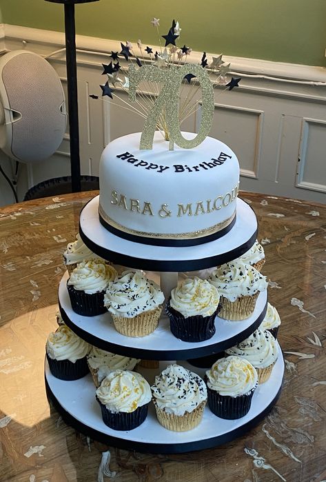 70 Birthday Party Ideas For Men Cake, Black And Gold 70th Birthday Cake, 70 Th Birthday Cakes, Black And Gold 60th Birthday Cake, Black And Gold 80th Birthday Cake, 50th Birthday Cake 70s Theme, 70th Birthday Cake For Women, 70th Birthday Cake For Men, Gold Anniversary Cake