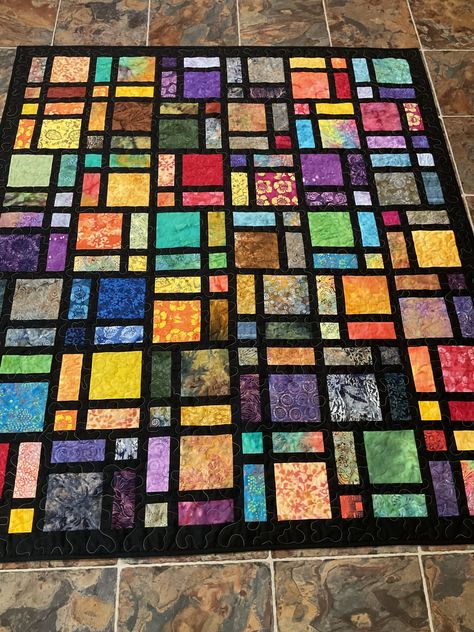 Stained Glass Patchwork Quilt, Stained Glass Patterns Quilts, Stained Glass Window Quilt Pattern, Batik Quilt Ideas, Stained Glass Window Quilt, Stain Glass Quilts, Stained Glass Quilt Blocks, Stained Glass Quilts Ideas, Stained Glass Quilt Patterns Free