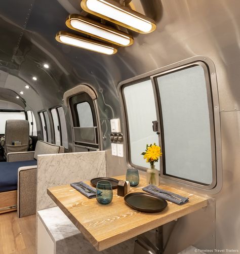 Contemporary City Motorhome - Timeless Travel Trailers Airstream Motorhome, Airstream Campers, Airstream Interior, Mobile Catering, Airstream Renovation, Pop Up Bar, Vintage Airstream, Airstream Trailers, Trailer Remodel