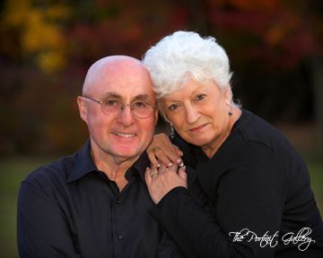 Portraits 50th Wedding Anniversary - | Photography | Pinterest ... Older Couple Wedding, Older Couple Poses, Older Couple Photography, Grandparent Photo, Older Couple, Large Family Photos, Anniversary Photography, Wedding Anniversary Photos, Anniversary Pictures