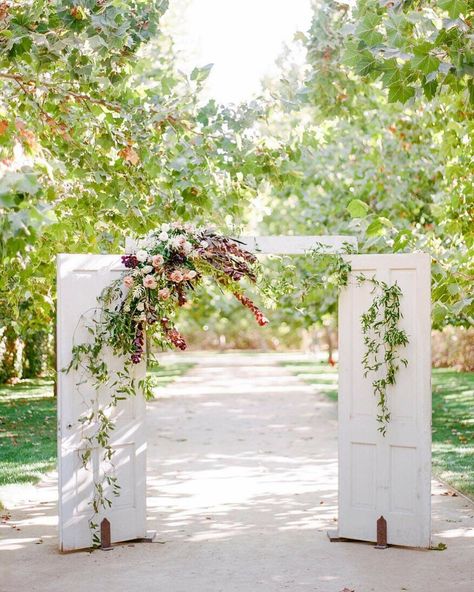 Double Door Wedding Arch, Wedding Gate, Wedding Sites, Wedding Entrance Decor, Diy Wedding Backdrop, Wedding Planning Decor, Wedding Arbour, Wedding Entrance, Wedding Site