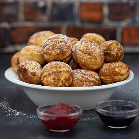 Danish sourdough æbleskiver Æbleskiver Recipe, Baby Cakes Maker, Danish Pancake Balls, Aebleskiver Recipe, Ebelskiver Recipe, Pancake Balls, Danish Pancakes, Apple Slice Recipe, Easy Pancake