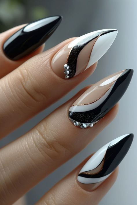 Black Nail Designs 2024 Navy And Silver Nails, Wedding Nails Design Elegant, Cherry Blossom Nails Art, Black Acrylic Nail Designs, Dark Nail Designs, Subtle Nail Art, Dark Glamour, Beauty Hacks Nails, French Tip Nail Designs