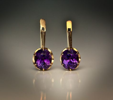 A Pair of Vintage Siberian Amethyst Solitaire Earrings Made in Moscow between 1908 and 1917. The earrings are set with two perfectly matched oval Siberian Siberian Amethyst, High Fashion Jewelry, Beautiful Objects, Purple Gems, Solitaire Earrings, Faberge Eggs, Amethyst Gold, Classy Jewelry, Jewelry Images