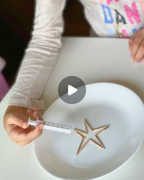 Kids Science Experiments, Droplets Of Water, Capillary Action, Learn Science, Kids Science, Into The Wood, Learning Science, Science Experiments Kids, I Did It