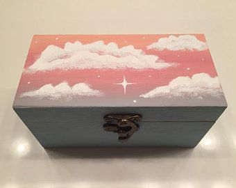 Prayer Box Craft, Hand Painted Wooden Box, Wooden Memory Box, Acrylic Art Projects, Painted Wooden Boxes, Painted Jewelry Boxes, Rainbow Paint, Jewelry Box Diy, Prayer Box