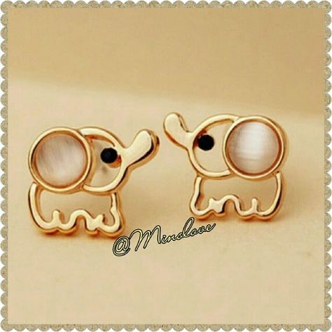 Kids Gold Jewellery, Elephant Earrings Studs, Baby Elefant, Elephant Earrings, Gold Elephant, Discount Jewelry, Best Jewelry Stores, Ear Rings, An Elephant