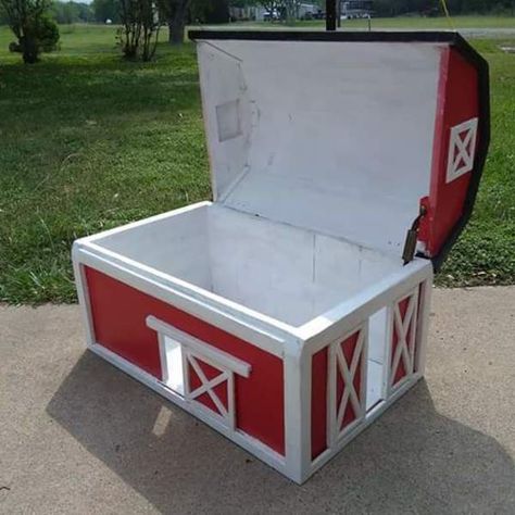 Farmhouse Toy Box Diy, Tractor Toy Box Diy, Toy Box Painting Ideas, Wooden Toy Box Plans, Diy Toy Box Ideas, Toybox Ideas, Toy Box Diy, Toy Box Ideas, Tractor Toy Box