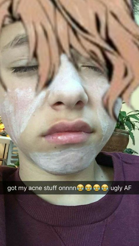 Jacob Saggytits, Jacob Sartorius Snapchat, Jacob Satorius, Funny Snaps, Jacob Sartorius, Goofy Pictures, Roblox Memes, Text Pictures, Funny Profile Pictures