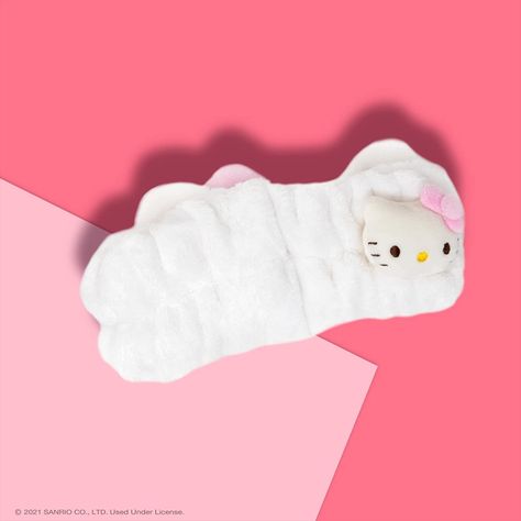 #hellokitty Bear Headband, Plush Headband, Hello Kitt, Washing Face, Kitty Stuff, Spa Headband, Skincare Regimen, Applying Makeup, Hello Kitty Plush