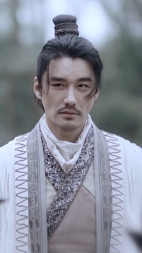 Chinese Period Drama Men, Chinese Traditional Hairstyles Men, Chinese Men Hairstyle, 1600s Aesthetic, Traditional Korean Hairstyle, Chinese Traditional Hairstyles, Hu Bing, Japanese Old Man, Period Drama Men