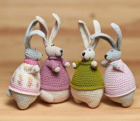 Amigurumi Minta, Animal Knitting Patterns, Pull Crochet, Crochet Bunny Pattern, Easter Crochet Patterns, Pola Amigurumi, Bunny Crochet, Crochet Rabbit, Crochet Animals Free Patterns