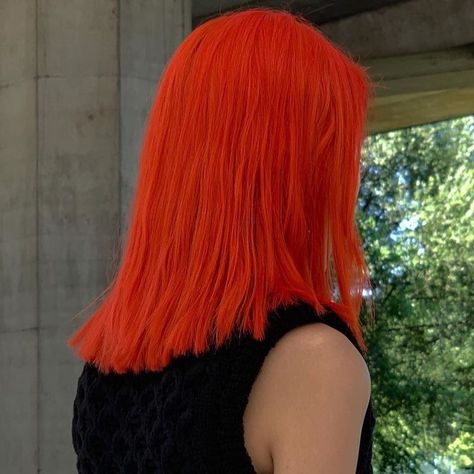 Bright Orange Hair, Hair Aesthetic, Haircut And Color, Dye My Hair, Hair Dye Colors, Jairzinho, Fall Hair Color, Orange Hair, Hair Inspo Color