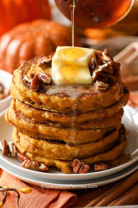 Pumpkin Pie Pancakes, Fluffy Pumpkin Pancakes, Pumpkin Pancakes Easy, Pumpkin Pancake Recipe, Pancake Recipe Easy, Spend With Pennies, Pumpkin Pancakes, Fall Breakfast, Pancakes Easy