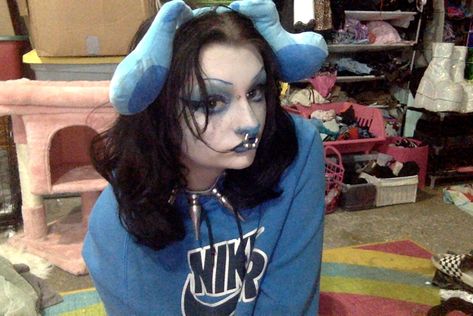 Blues Clues Makeup Look, Blues Clues, Clue, Makeup Looks, Halloween, Makeup, Blue, Make Up Looks, Make Up