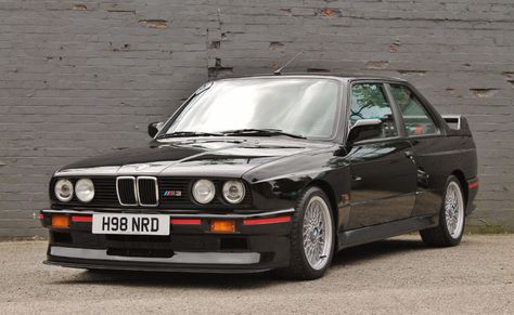 90s Cars Aesthetic, 90s Cars, Bmw M3 E30, Classic Bmw, Bmw Sport, E30 M3, Touring Car Racing, Bmw E30 M3, Cars Aesthetic