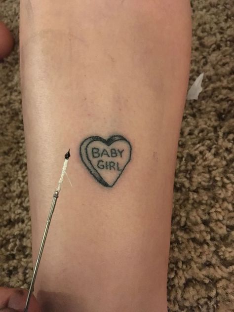 Tattoo For Baby Girl, Homemade Tattoos, Stick Poke Tattoo, Diy Tattoo Permanent, Stick N Poke Tattoo, Hand Poked Tattoo, Poke Tattoo, Diy Tattoo, 1 Tattoo