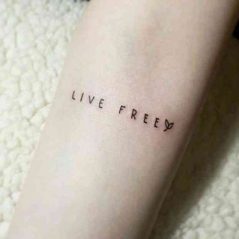 Live Free #tattoos #quotestattoos #tattooinspo #tattooideas #cutetattoos #littletattoos #inspiringtattoos #inspirational Word Tattoo Placements, Wörter Tattoos, Freedom Tattoos, One Word Tattoos, Simple Tattoos For Women, Tattoo Feminina, Free Tattoo, Little Tattoos, Word Tattoos