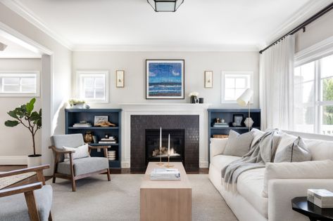 Out, Darn Spot! How to Handle Carpet Stains Now Fireplaces Living Room, Living Room Wood Floor, Removing Carpet, Living Room Decorating Ideas, Color Decor, Living Room Decorating, Brown Floors, Light Wood Floors, Open Concept Living Room