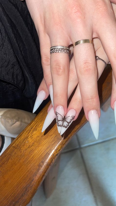 Best Friend Nails Ideas, Staleto Nails, French Stiletto Nails, Talon Nails, White Stiletto Nails, Stilleto Nails Designs, Dragon Nails, Evil Eye Nails, Butterfly Nail Designs