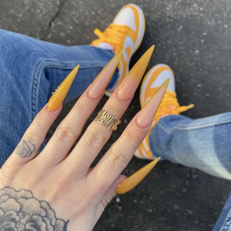 Mustard Nails, Acrylic Nails Stiletto, Stilleto Nails Designs, Nail Goals, Long Stiletto Nails, Tapered Square Nails, Wow Nails, Shoe Nails, Stiletto Nails Designs