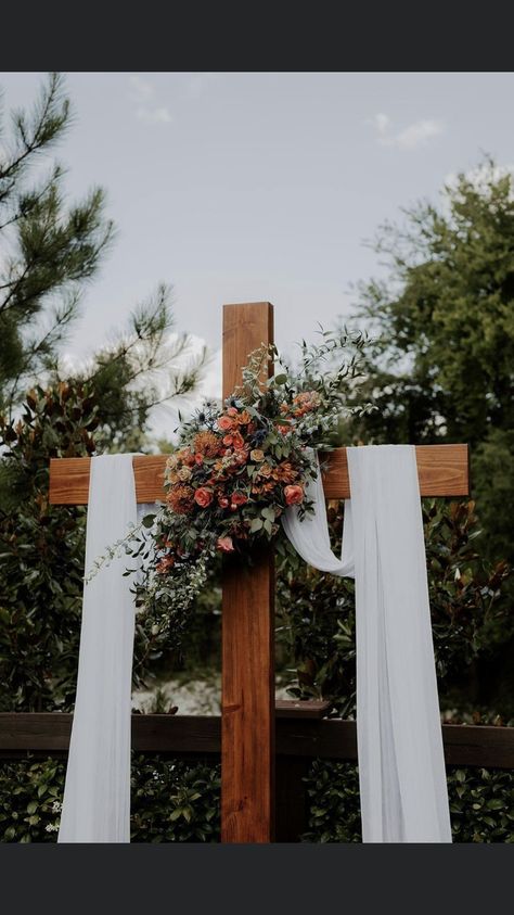 Outdoor Wedding Cross Backdrop, Cross For Wedding Ceremony Altars, Wedding Wooden Cross, Cross Backdrop For Wedding, Cross With Flowers For Wedding, Wedding Cross Arch, Wooden Cross For Wedding, Cross Arbor Wedding, Cross Alters For Weddings