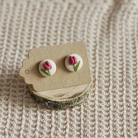 Easy Clay Earrings Diy, Cercei Din Lut Polimeric, October Jewelry, Tiny Gardens, Polymer Clay Studs, Clay Jensen, Polymer Clay Embroidery, Polymer Clay Flower Jewelry, Diy Earrings Polymer Clay