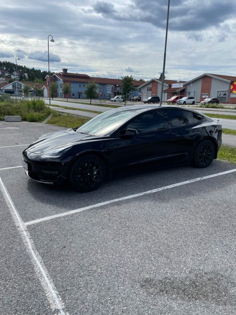 Black Tesla White Interior, Blacked Out Tesla Model 3, Black Tesla Model 3 Aesthetic, Grey Tesla Model 3, All Black Tesla, Tesla Model X Black, Black Tesla Model 3, Tesla Model Y Black, Tesla Model 3 Interior