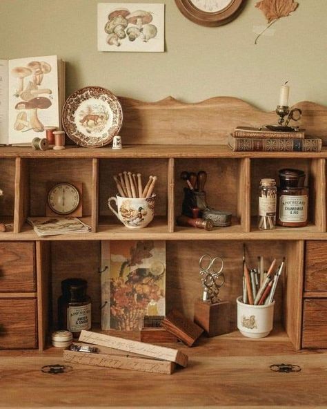 Hobbitcore Interior, Vintage Study Desk, Vibe Bedroom, Cottagecore Room, Cottagecore Home, Wooden Shelf, Craft Room Office, Room Aesthetic, Decor Vintage