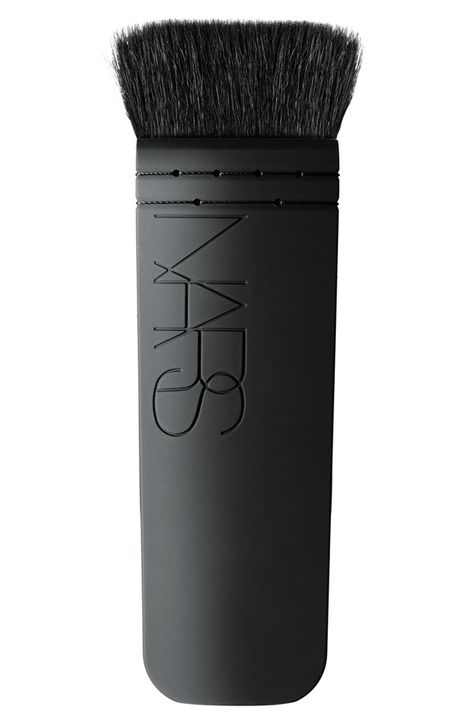 NARS Ita Kabuki Brush and 4 other great products that make Kardashian-style contouring easy. Kabuki Brush, Contour Brush, Makeup Obsession, Kiss Makeup, I Love Makeup, Kat Von D, Beauty Blender, Love Makeup, All Things Beauty