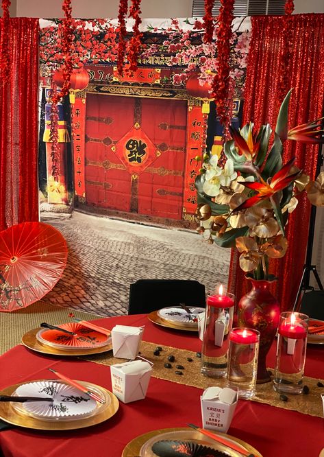 Chinese Theme Birthday Party, Chinatown Theme Party, Chinese Table Setting Ideas, Asian Party Decor, Hibachi Dinner Party Decor, Chinese Birthday Party Ideas, Asian Themed Birthday Party, Japan Themed Party, Asian Themed Dinner Party