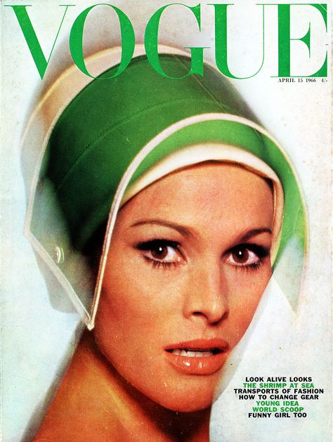 Vogue 15th April 1966 - Cover Duffy - The Duffy Archive Brian Duffy, Vintage Vogue Covers, Grafika Vintage, Patti Hansen, James Bond Girls, Jean Shrimpton, Ursula Andress, Vogue Magazine Covers, Magazine Vogue