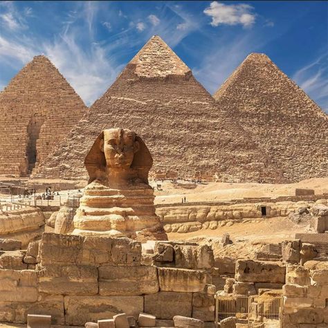 Egyptian Ruins, Desert Ruins, Ancient Egypt Pyramids, Egypt Pyramids, Egyptian Pyramids, Cusco Peru, Pyramids Of Giza, Egypt Travel, Giza