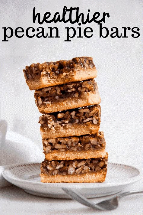 These Healthy Pecan Pie Bars are paleo, vegan, gluten free, and taste exactly like real pecan pie! They are simple to make and have a delicious pecan filling on top! #healthypecanpie #thanksgivingrecipes #pecanpie Healthy Pecan Pie Bars, Healthy Pecan Pie, Erin Lives Whole, Pecan Pie Bar, Pecan Filling, Best Pecan Pie, Pecan Pie Easy, Pie Bar Recipes, Thanksgiving Desserts Easy