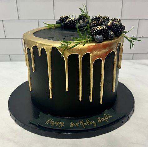 A decadent gold drip blackberry cake 🤤🖤🌟 #blackberrycake #kupcakekitchen #wantcake #cakeart #birthdaycakeideas #birthdayinspiration #birthdaycakeforwomen #birthdaycakeforher #cakeforher #cakeforwomen #cakedesigner #designercakes #customcakes #cakeporn #cakeartist #beautifulcakes #amazingcakes #dripcakes #drippingcake #drippingcakes #dripcakesofinstagram #dripcakelove #dripcakeideas #santaclarita #santaclaritavalley #scv #scvcakes #scvfoodies #scvsmallbusiness #santaclaritafoodies Black And Gold Drip Cake, Gold Drip Cake, Black And Gold Cake, Blackberry Cake, Black And Gold Theme, Fashion Cake, Gold Drip, Drip Cake, Fashion Cakes