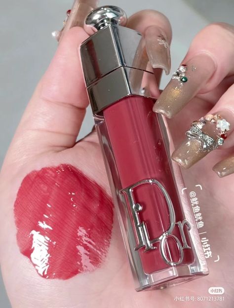 Son Dior, Glazed Lips, Lip Gloss Aesthetic, Dior Products, Gloss Aesthetic, Shimmer Rose, Dior Addict Lip Maximizer, Dior Lipgloss, Parfum Victoria's Secret