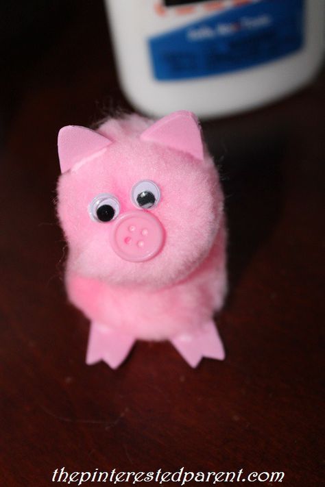 Pom Pom Pig Craft | The Pinterested Parent Pom Pom Animals, Pig Crafts, Parents Christmas, Crafts For Teens To Make, Farm Kids, Barn Wood Crafts, Farm Crafts, Pig Party, Pom Pom Crafts