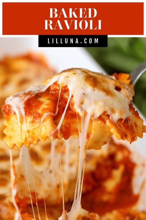 Easy Cheesy Baked Ravioli is a quick, simple, and delicious dinner recipe that the whole family loves! It's so cheesy and so tasty! #bakedpasta #bakedravioli #ravioli #pasta #maindish Baked Ravioli Casserole, Baked Ravioli Recipe, Asian Steak Bites, Baked Ravioli, Creamy Pasta Bake, Ravioli Pasta, Ravioli Bake, Cut Recipe, Healthy Baked Chicken