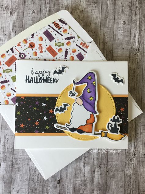 Gnome Halloween Cards, Ctmh Halloween Cards, Spooky Gnomes, Happy Halloween Cards, Halloween Cards Diy, Autumn Gnomes, Gnome Cards, Gnome Halloween, Holiday Gnomes