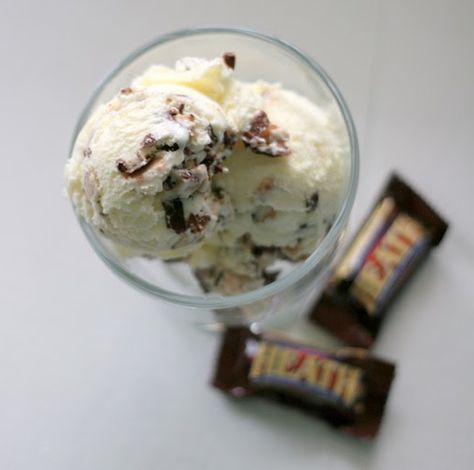 Boozy Ice Cream, Heath Bar, Cuisinart Ice Cream Maker, Cuisinart Ice Cream, Sorbet Ice Cream, Heath Bars, Ice Cream Maker Recipes, Homemade Ice Cream Recipes, Keto Ice Cream