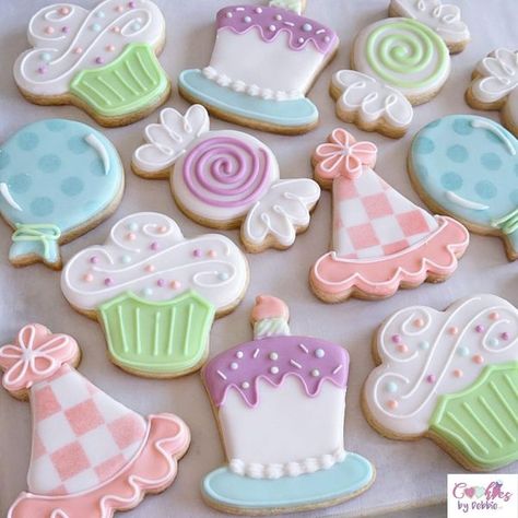 Cookies by Debbie Royal Icing Christmas Cookies, Welcome February, Royal Iced Cookies, Hat Cookies, Birthday Party Hats, Cookie Icing, Beautiful Cookies, Iced Cookies, Birthday Hat