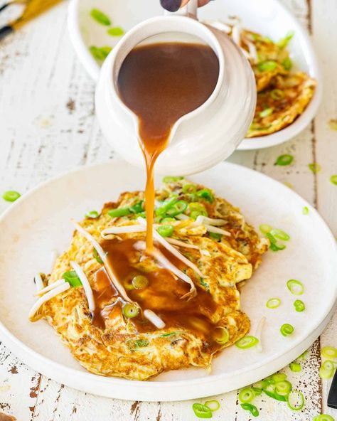 Egg Fu Young Recipe, Vegetable Egg Foo Young Recipe, Chicken Egg Foo Young Recipe, Vegetable Egg Foo Young, Egg Foo Young Gravy, Chinese Omelette, Egg Foo Young Recipe, Chicken Egg Foo Young, Chines Food