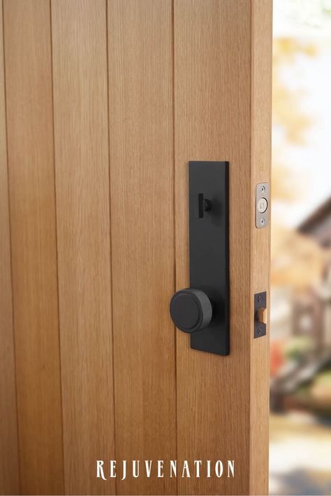 Front Door Hardware, Best Front Doors, Door Handles Modern, Front Door Locks, Interior Design Resources, Lock Design, Contract Design, Smart Door Locks, Smart Door