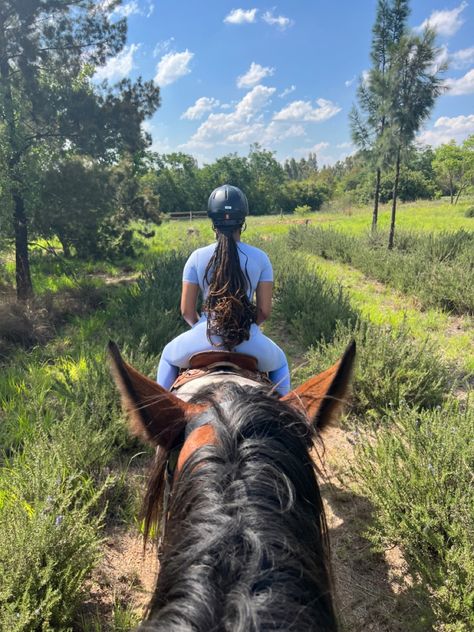 Horse Riding Date, Horse Back Riding Black Women, Beginner Horse Riding, Horse Back Riding Asethic, Horse Back Riding, Solar Return, Horse Riding Aesthetic, Black Cowboys, American Story