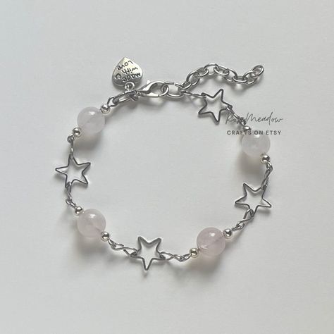 A sweet handmade bracelet ✿ Made with rose Quartz and metal accents ✿ Pale pink and silver ✿ The bracelet has an additional 1-1.5" of extension chain I paired this bracelet with the - which is also available in my shop! Jewelry Inspo Silver, Chain Bracelet Silver, Ethereal Jewelry, Preppy Jewelry, Bracelets Silver, Bracelet Pandora, Rose Quartz Bracelet, Beads Bracelet Design, Beaded Jewelry Designs