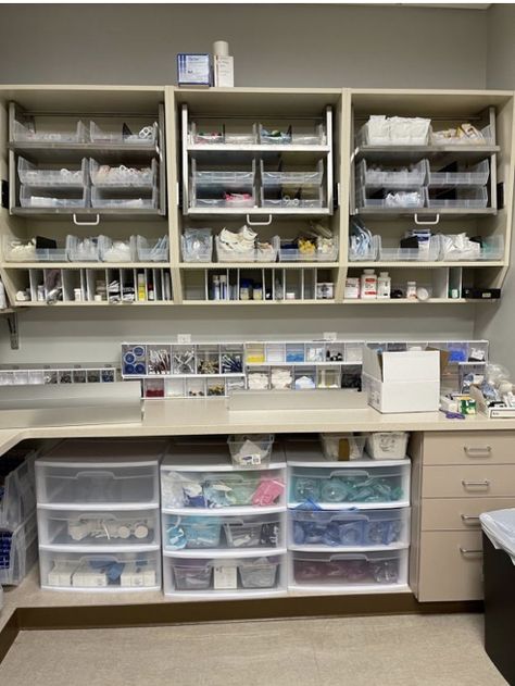 Phlebotomy Organization, Phlebotomy Room Design, Veterinary Pharmacy Organization, Veterinary Pharmacy Design, Vet Office Organization Ideas, Medical Storage Ideas, Dental Laboratory Design Interiors, Med Organization, Dental Office Organization Ideas